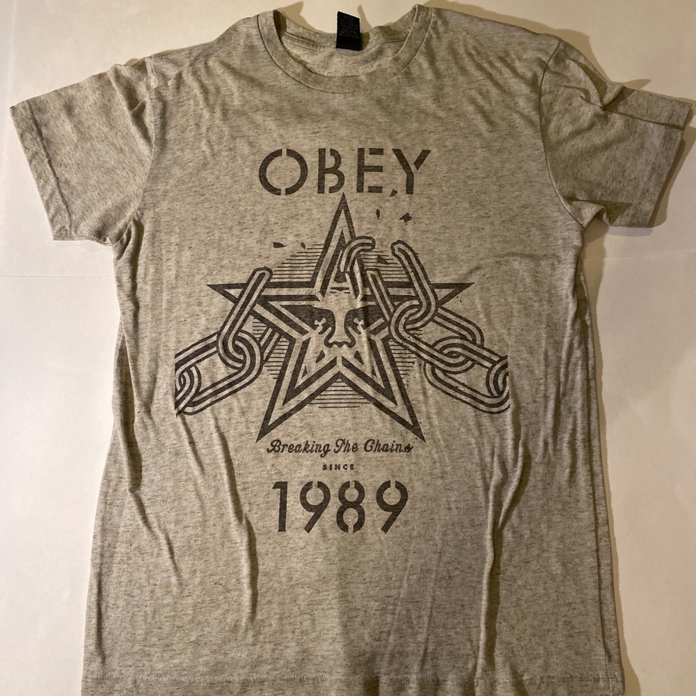 Obey t-shirt